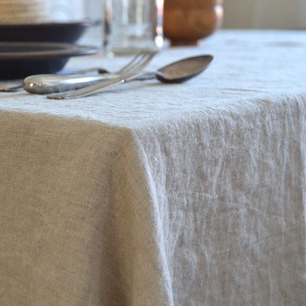 Linen tablecloth pre washed