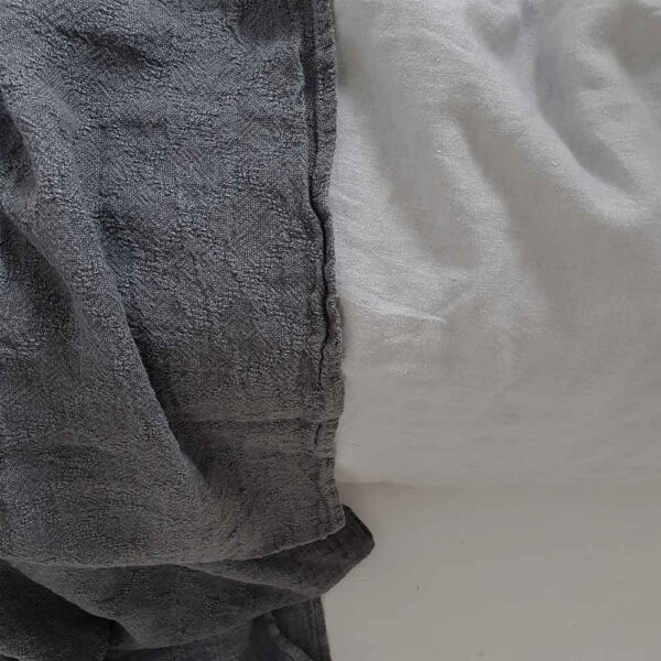 hør sengetæppe koksgrå