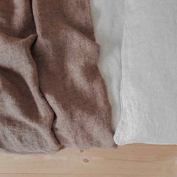 Hørsengetæppe Mist | mocca brun sengetæppe i hør mocca brun | hørsengetæppe