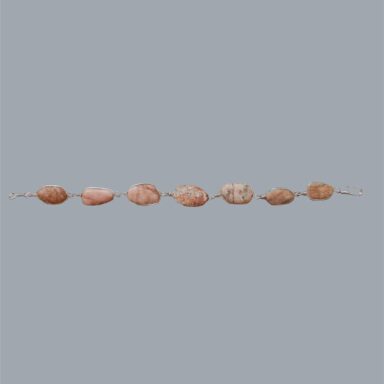 armbånd rosa natursten, håndlavet armbånd strandsten